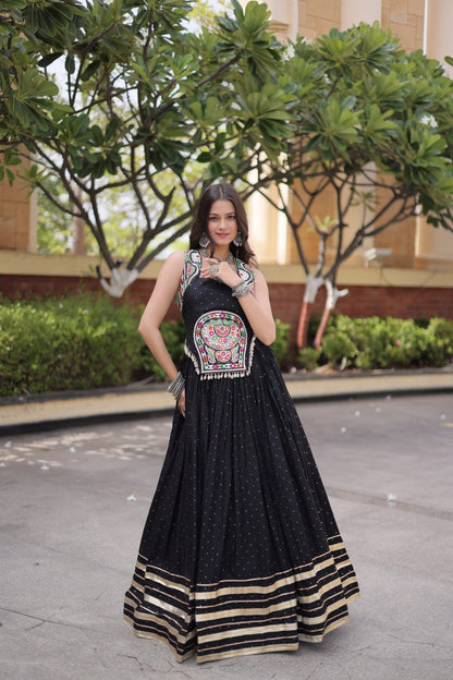 NAVRATRI LEHENGA CHOLI