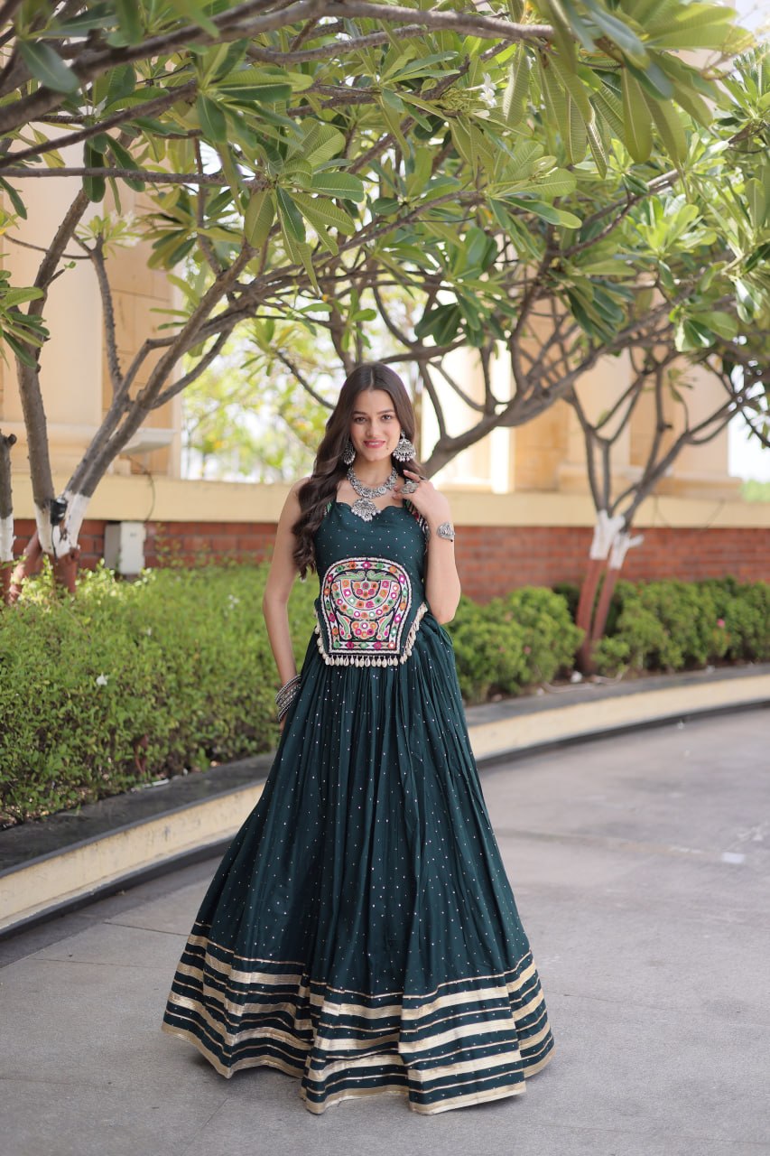 NAVRATRI LEHENGA CHOLI
