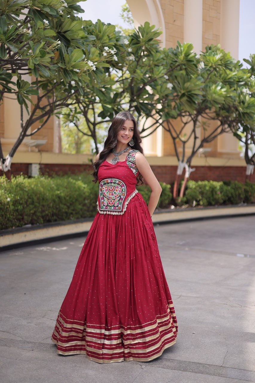 NAVRATRI LEHENGA CHOLI