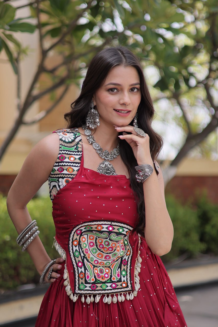 NAVRATRI LEHENGA CHOLI