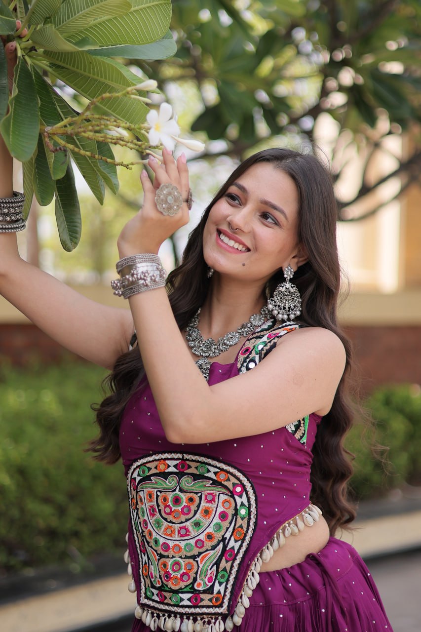 NAVRATRI LEHENGA CHOLI