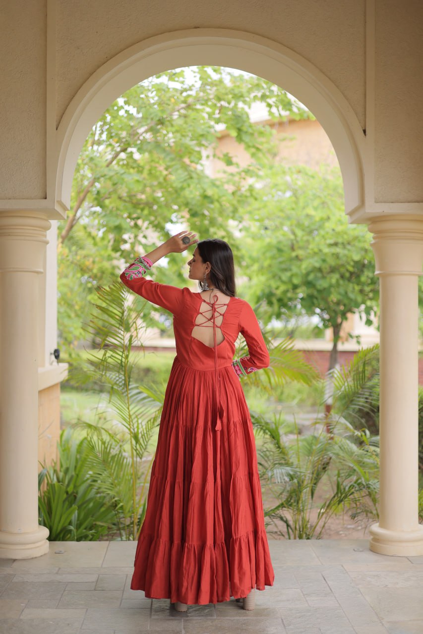 LUXURIOUS EMBROIDERED FLOOR-LENGTH ANARKALI GOWN FOR WOMEN