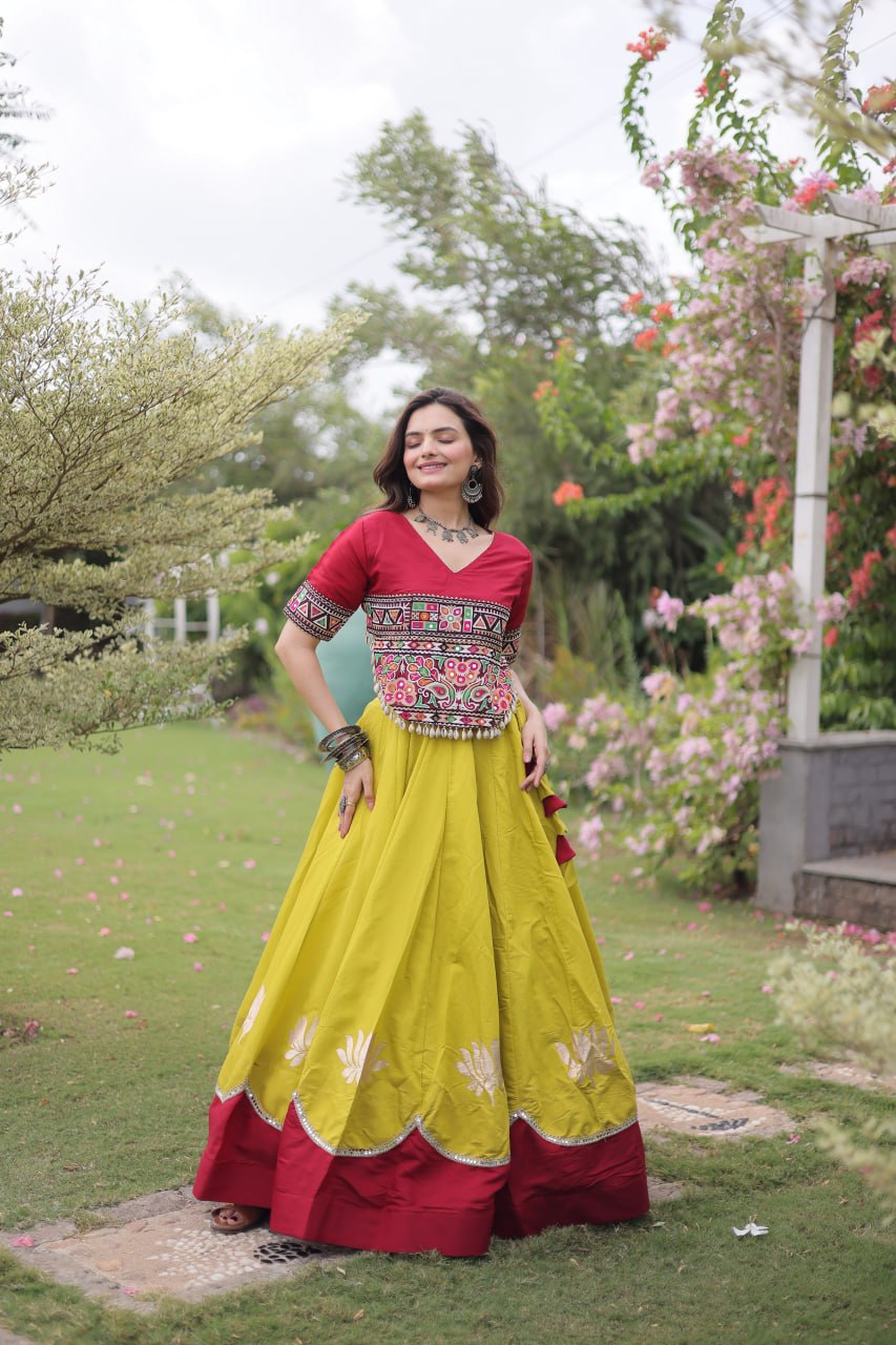 Navratri vibes Are traditional and spiritual, And focus on the fun festive aspects of the festival, So Choose the Different Colors Lehenga With Top For the dancing, the devotion, or the sense of our community. 💃🏻