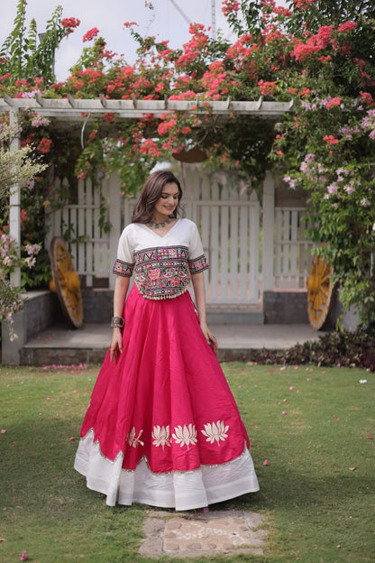 Navratri vibes Are traditional and spiritual, And focus on the fun festive aspects of the festival, So Choose the Different Colors Lehenga With Top For the dancing, the devotion, or the sense of our community. 💃🏻