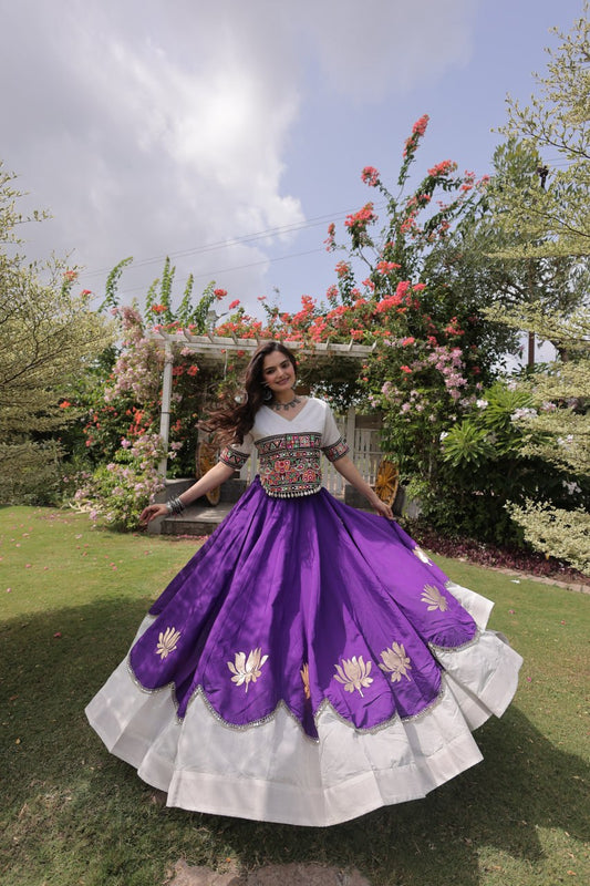Navratri vibes Are traditional and spiritual, And focus on the fun festive aspects of the festival, So Choose the Different Colors Lehenga With Top For the dancing, the devotion, or the sense of our community. 💃🏻
