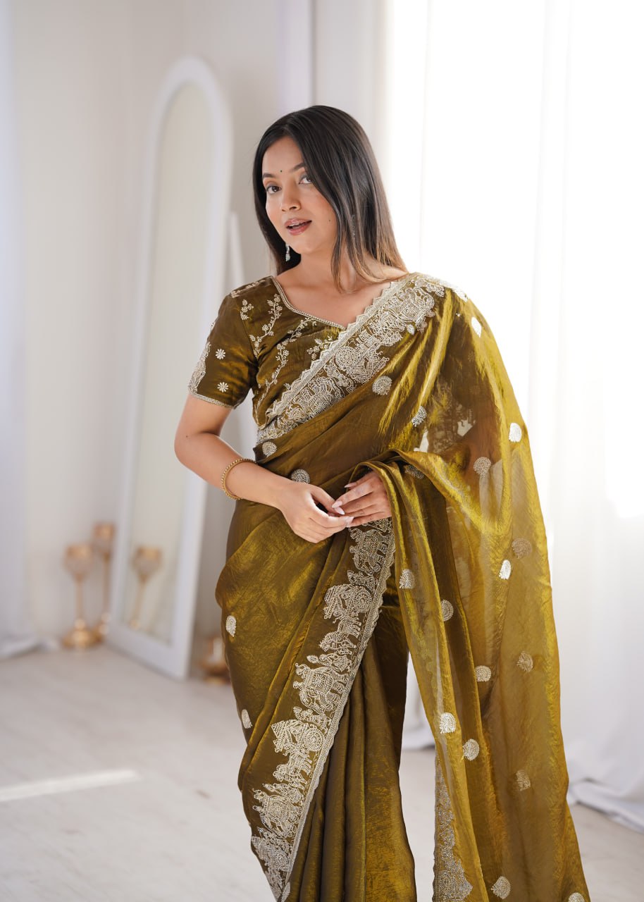 Fendy Crush With Zari Embroidered Saree