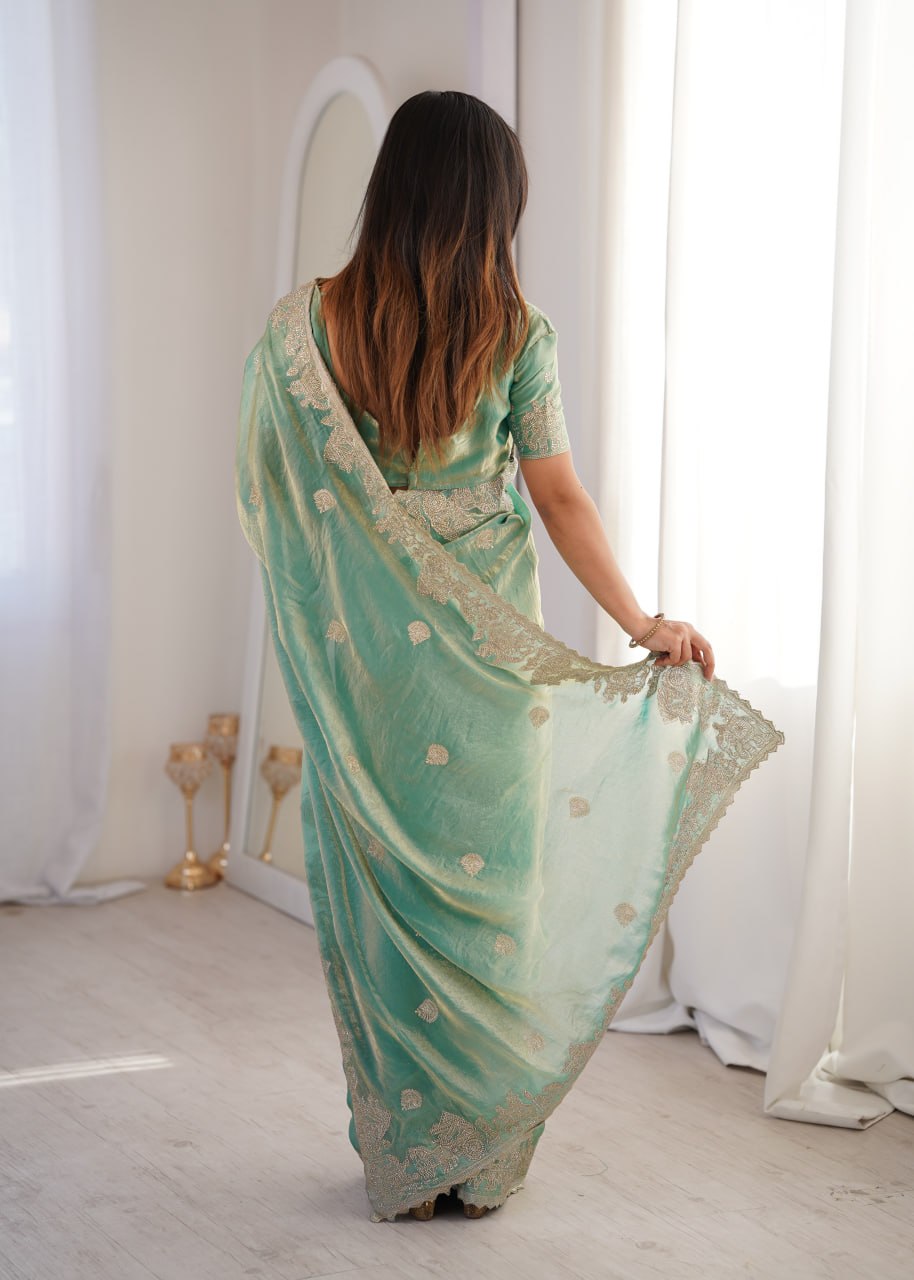 Fendy Crush With Zari Embroidered Saree