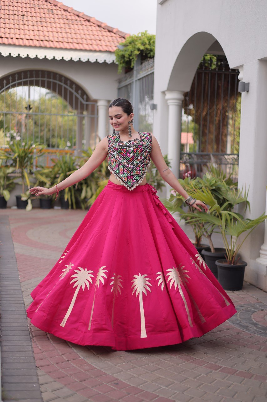 Navratri vibes Are traditional and spiritual, And focus on the fun festive aspects of the festival, So Choose the Different Colors Lehenga With Top For the dancing, the devotion, or the sense of our community. 💃🏻