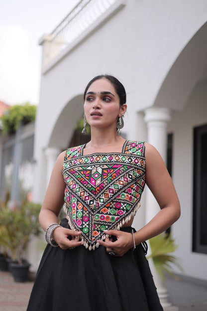 Navratri vibes Are traditional and spiritual, And focus on the fun festive aspects of the festival, So Choose the Different Colors Lehenga With Top For the dancing, the devotion, or the sense of our community. 💃🏻