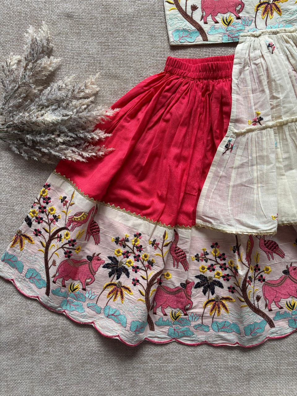 POUR KHADI LEHENGA CHOLI