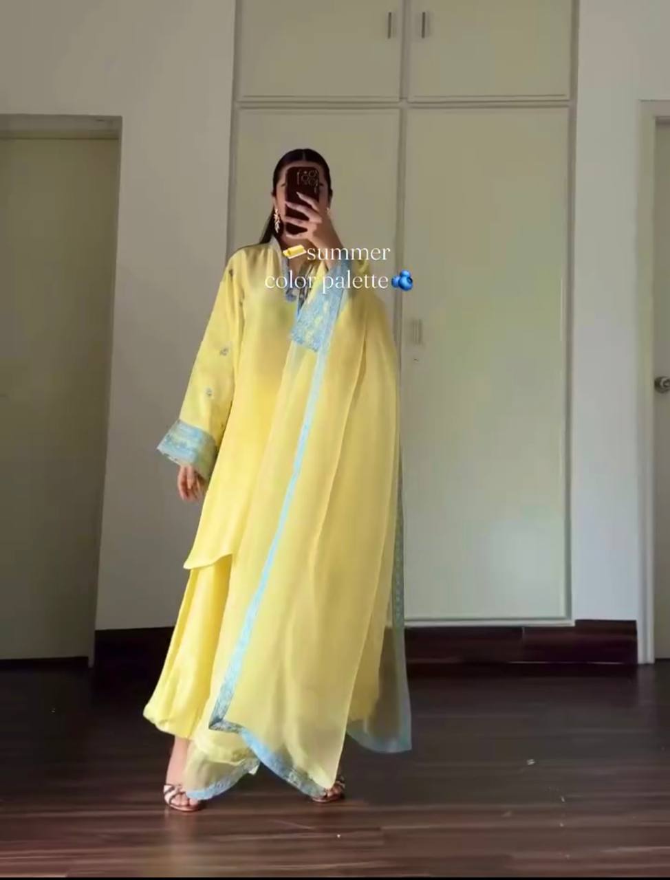 Đěsigner Party Wear Look Pur Natural Crep Sillk Top & Balloon Pants With Dupatta set