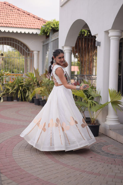 Navratri Festive vibes Are traditional and spiritual, And focus on the fun aspects of the festival, So Choose the Different colors Lehenga With Top For the dancing, the devotion, or the sense of our community.